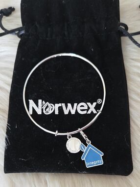 Norwex Silver Bangle Bracelet Integrity Charm